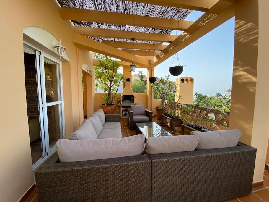 Вилла Espectacular Atico Duplex Con 2 Terrazas & Piscina Малага Экстерьер фото